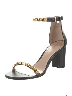 BARELY WORN - Stuart Weitzman Leather Studded Accent Sandals